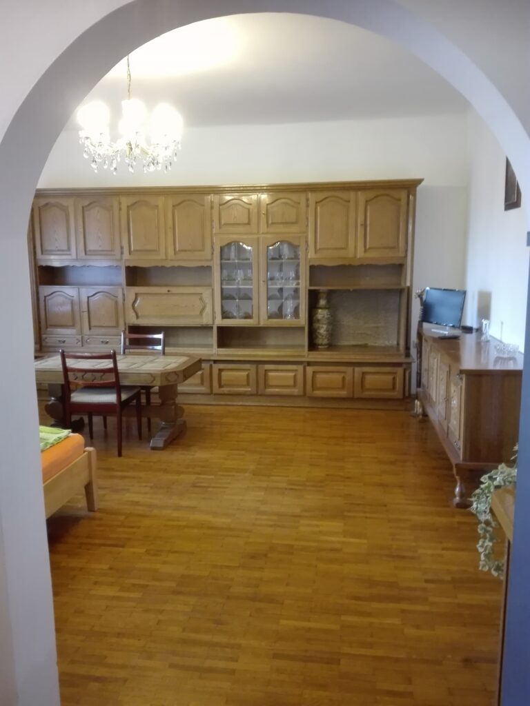 Apartmány Trefa Chlum u Třeboně ubytování v penzionu pokoj ložnice masiv rustikální 06